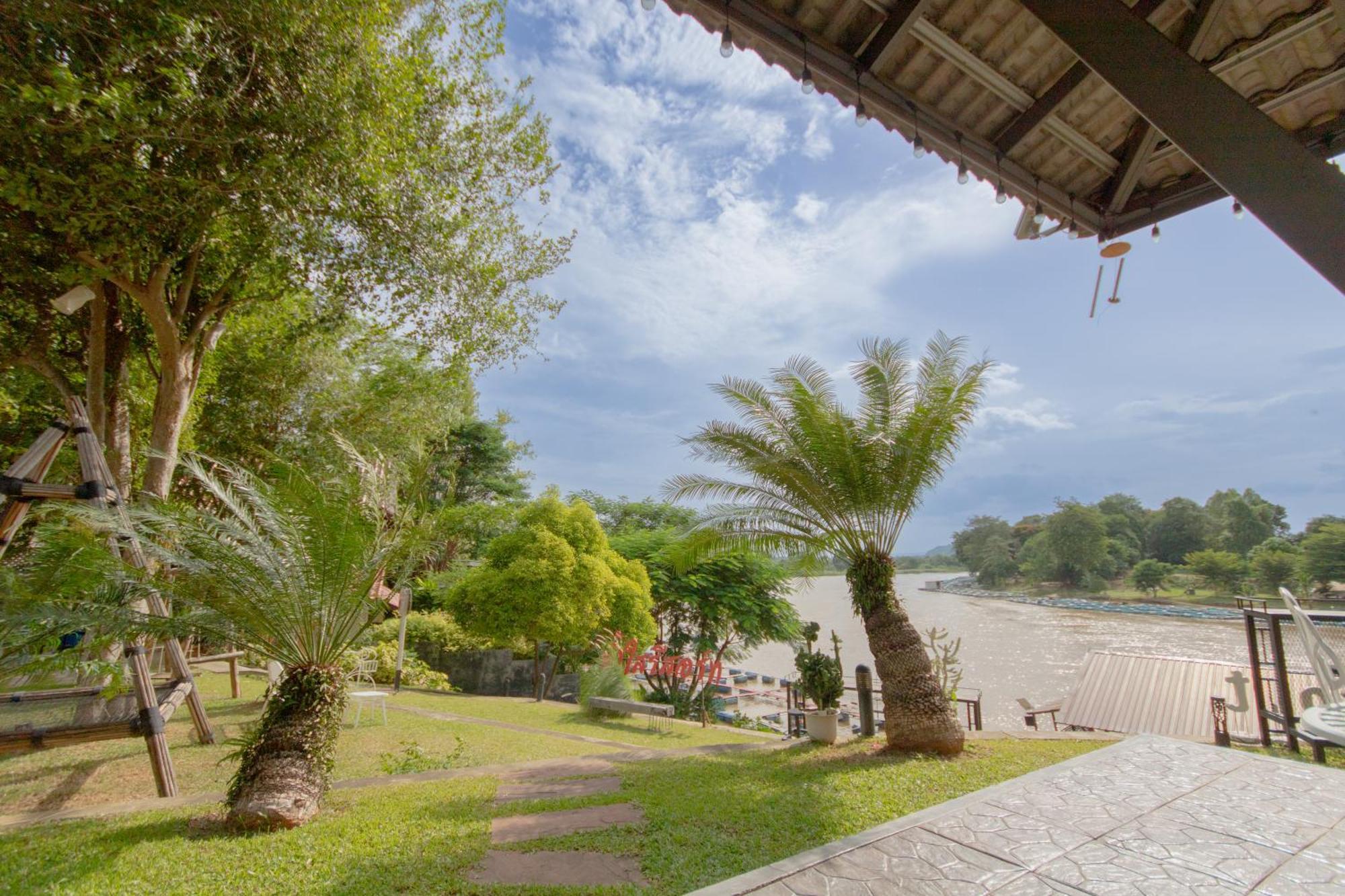 Namsai Resort Kanchanaburi Buitenkant foto