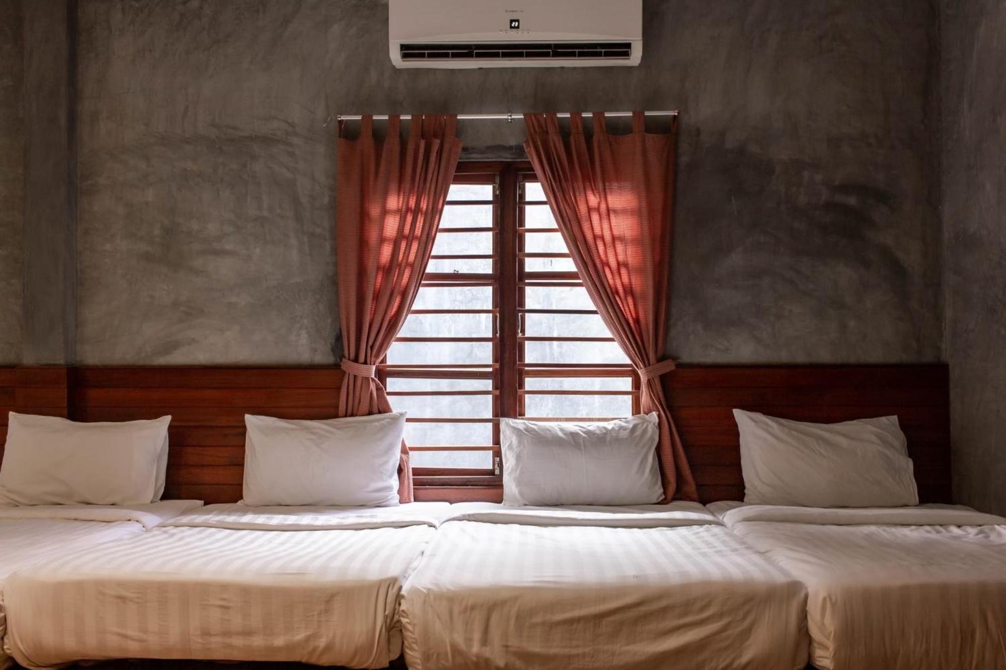 Namsai Resort Kanchanaburi Kamer foto